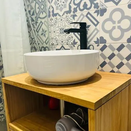 Studio Near Eiffel Tower * Paris